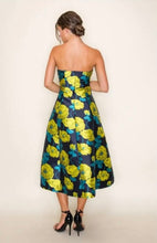 Load image into Gallery viewer, Primavera Dress
