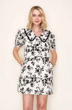 Load image into Gallery viewer, Napoleón Mini Dress
