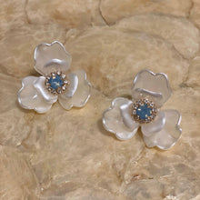 Load image into Gallery viewer, Wooden Hearts Earrings dual-use/ flower with blue rhinestone

